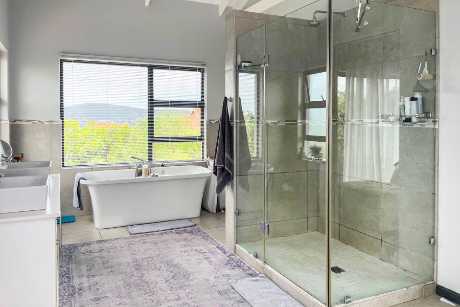 4 Bedroom Property for Sale in Welbedacht Western Cape